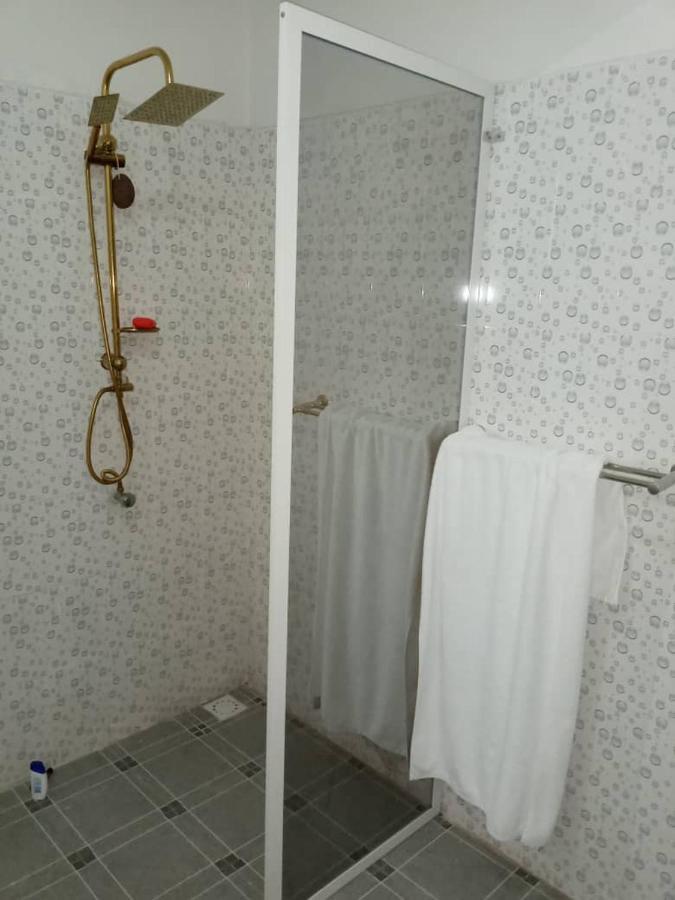 Ker Adja Apartment Ziguinchor Bagian luar foto