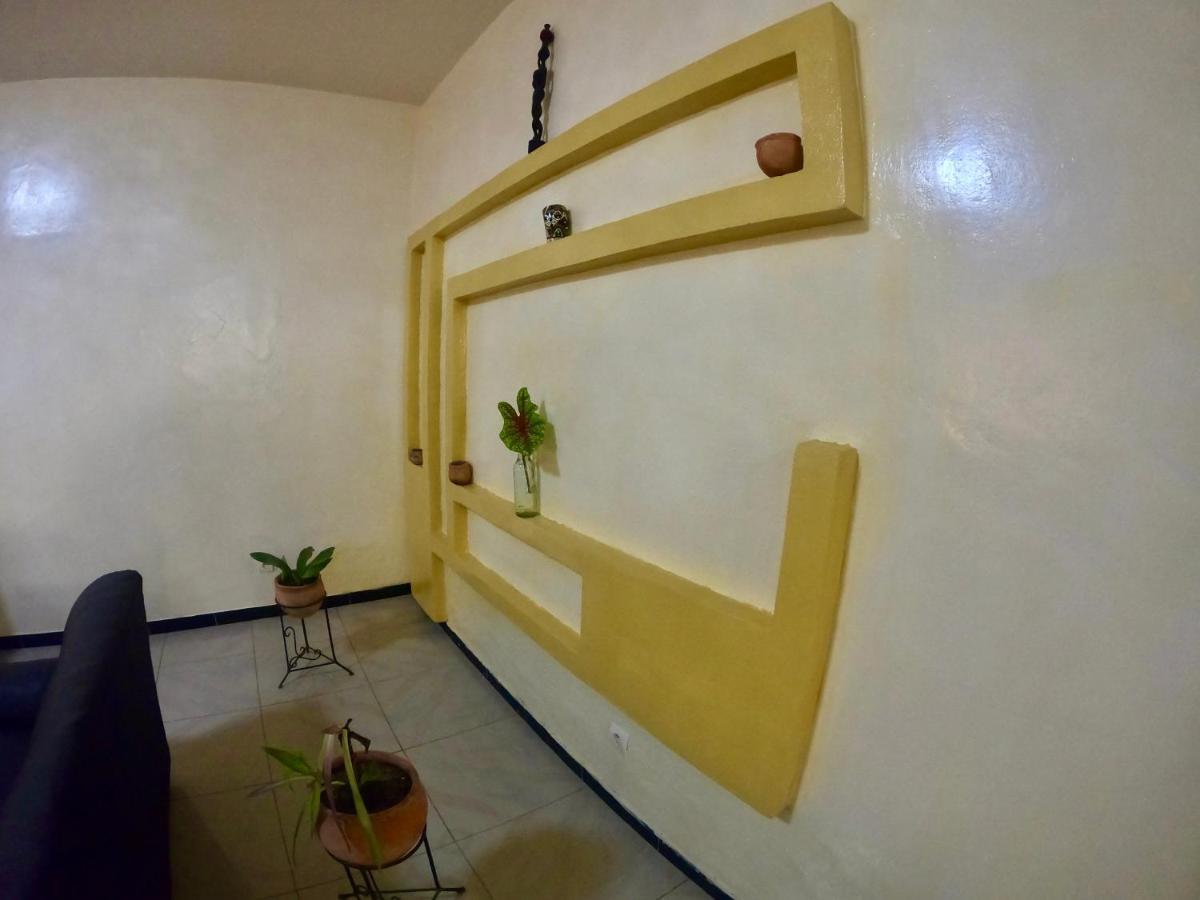 Ker Adja Apartment Ziguinchor Bagian luar foto
