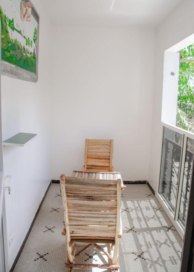 Ker Adja Apartment Ziguinchor Bagian luar foto