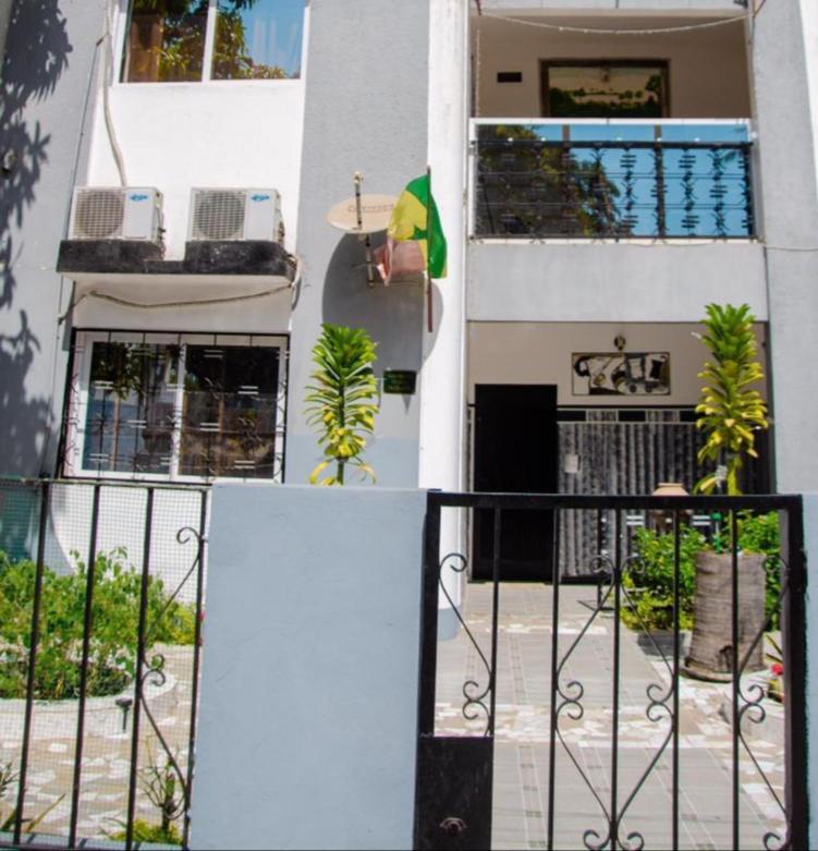 Ker Adja Apartment Ziguinchor Bagian luar foto
